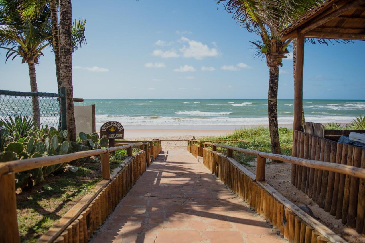 Flat Guarajuba Beira Da Praia Pe Na Areia Zewnętrze zdjęcie