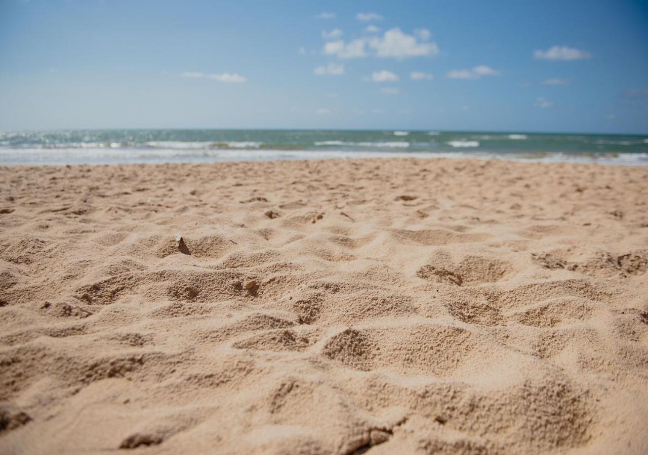 Flat Guarajuba Beira Da Praia Pe Na Areia Zewnętrze zdjęcie